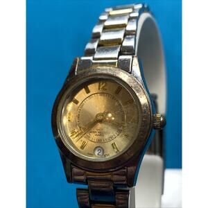 Advance Womens Metallic Quartz Vintage Watch New Battery